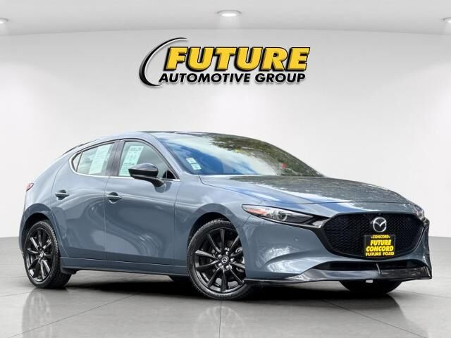 2022 Mazda Mazda3 Hatchback Premium Plus — photo 1 of 13