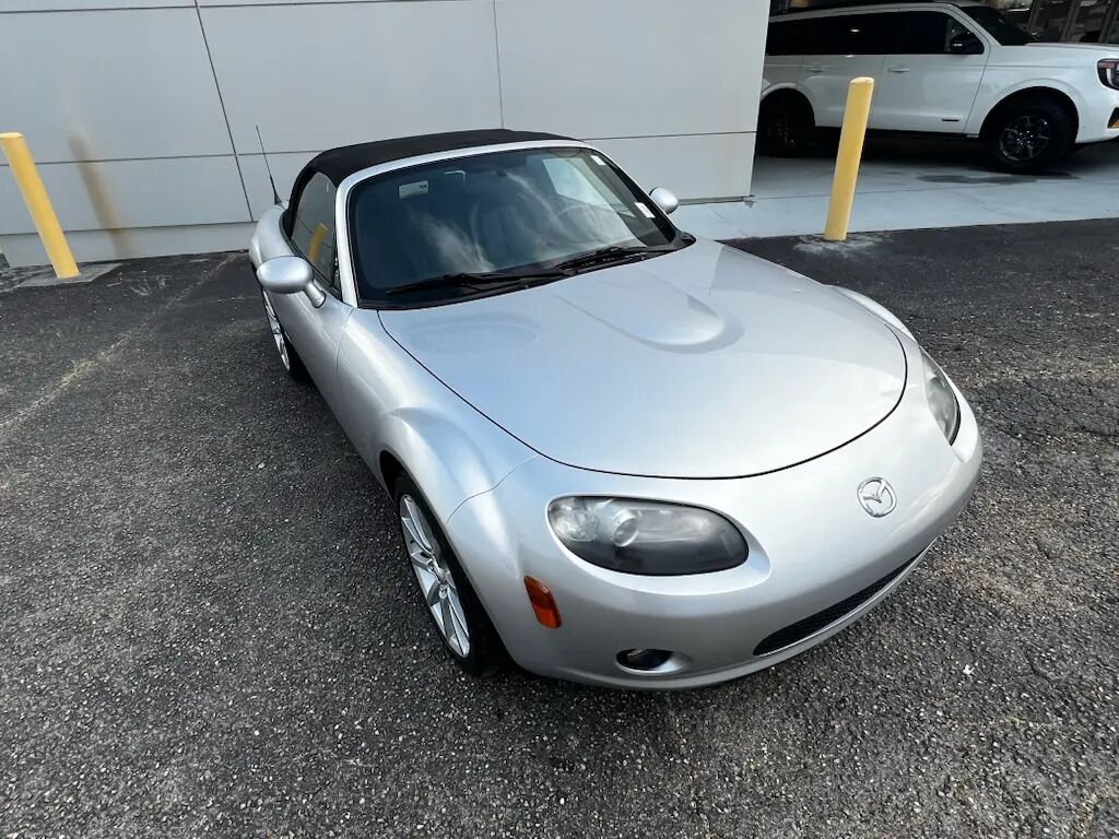 2007 Mazda MX-5 Miata Grand Touring — photo 1 of 12