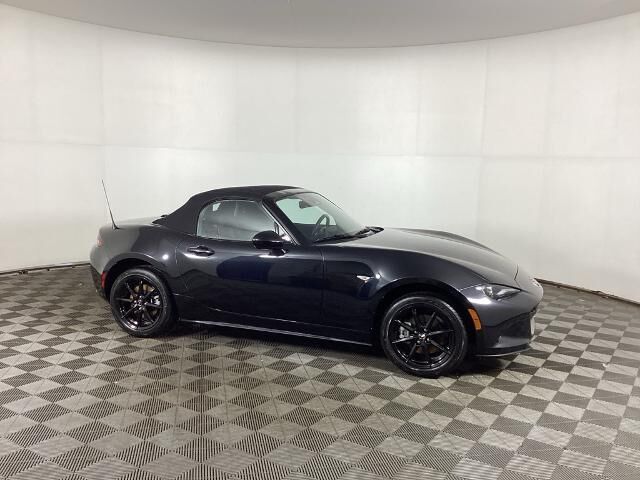 2024 Mazda MX-5 Miata Sport — photo 1 of 13