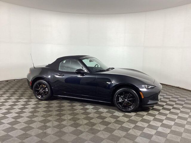 2024 Mazda MX-5 Miata Sport