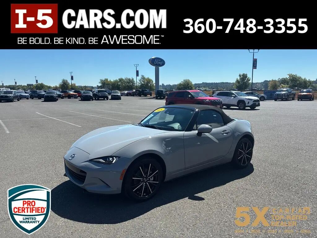 2025 Mazda MX-5 Miata Grand Touring — photo 1 of 13