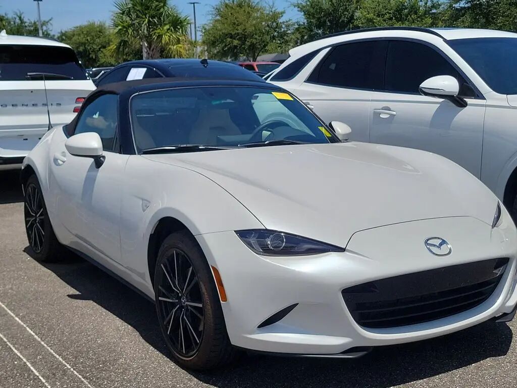 2025 Mazda MX-5 Miata Grand Touring