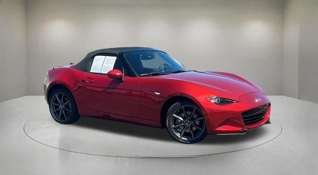 2016 Mazda MX-5 Miata Grand Touring — photo 1 of 13