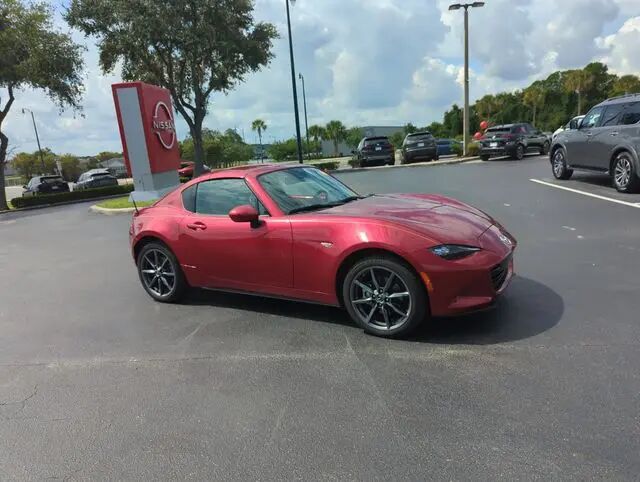 2019 Mazda MX-5 Miata RF Grand Touring — photo 1 of 10