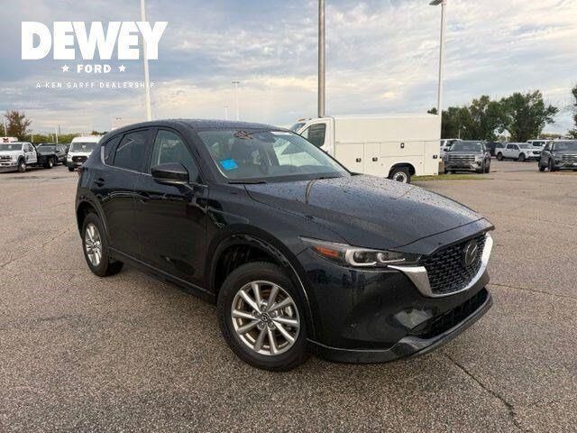 2025 Mazda CX-5 2.5 S Preferred — photo 1 of 13