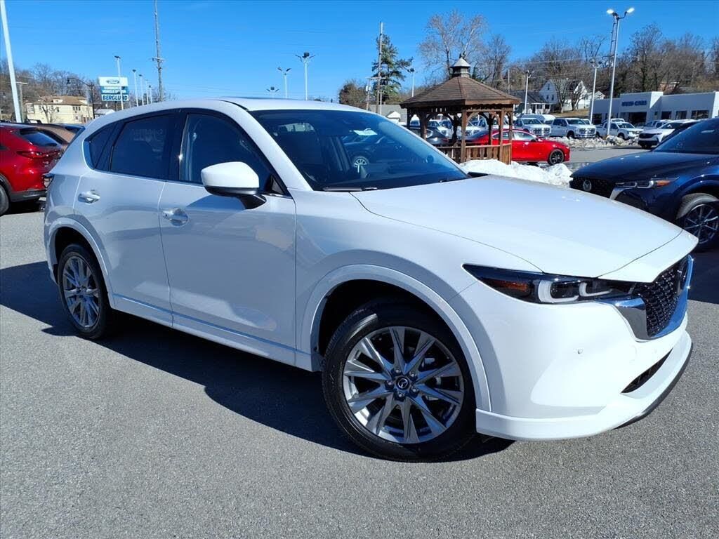 2025 Mazda CX-5 2.5 S Premium Plus — photo 1 of 1
