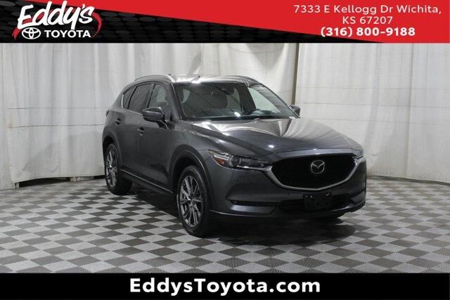 2019 Mazda CX-5 Signature — photo 1 of 3