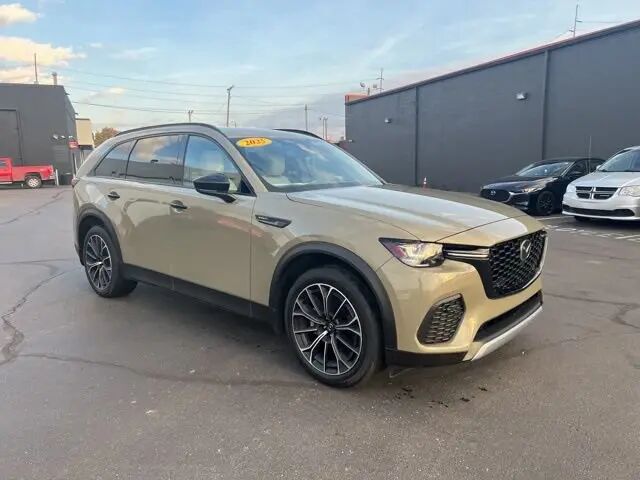 2025 Mazda CX-70 Plug-in Hybrid Premium — photo 1 of 13
