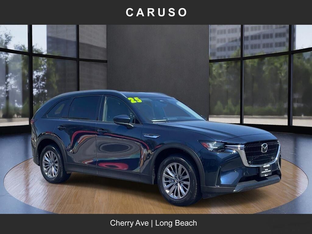 2025 Mazda CX-90 3.3 Turbo Preferred — photo 1 of 1