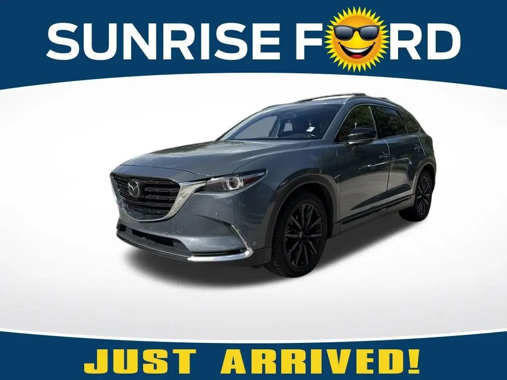 2022 Mazda CX-9 Carbon Edition — photo 1 of 13
