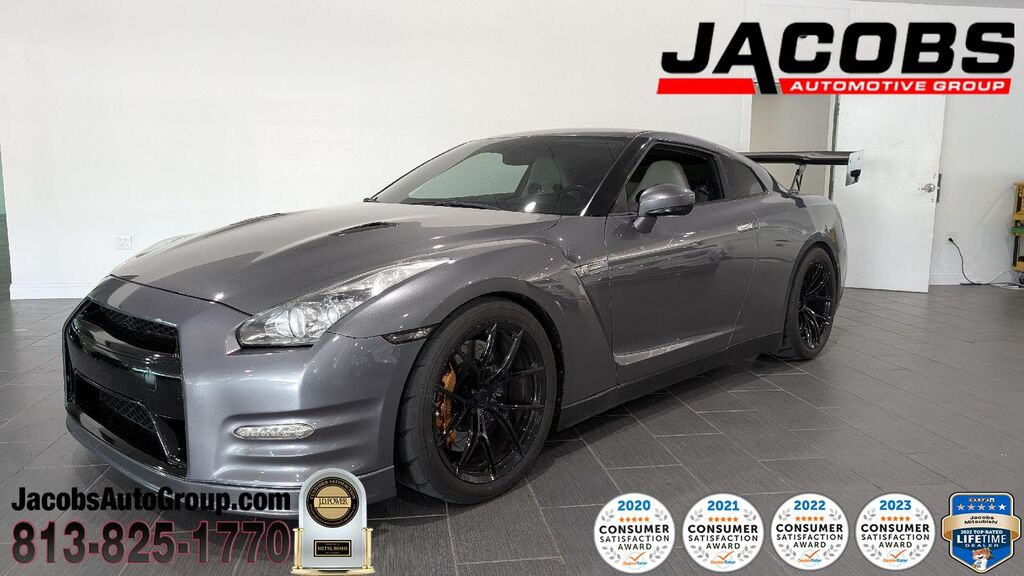 2013 Nissan GT-R Black Edition — photo 1 of 13