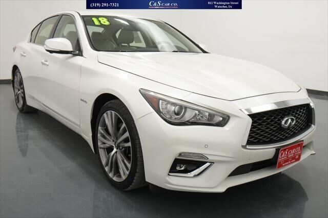 2018 INFINITI Q50 Hybrid Luxe