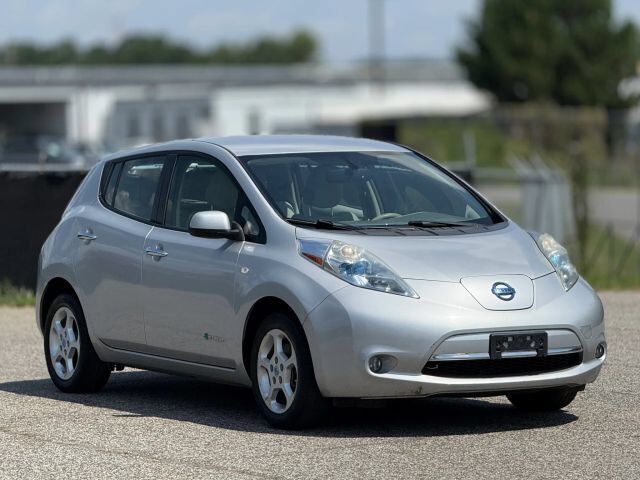 2012 Nissan LEAF SL