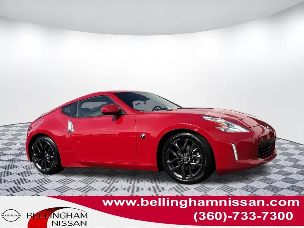 2016 Nissan 370Z Base — photo 1 of 13