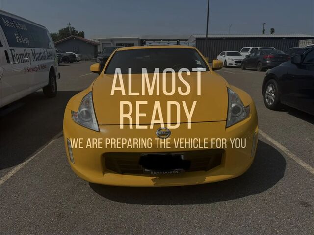 2017 Nissan 370Z Base