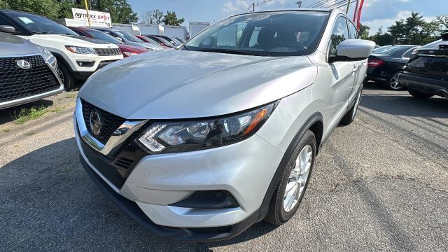 2022 Nissan Rogue Sport S