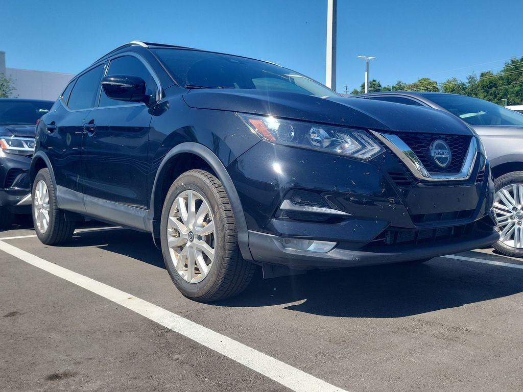 2021 Nissan Rogue Sport SV
