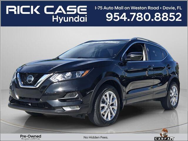 2022 Nissan Rogue Sport SV