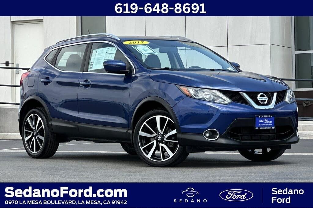 2017 Nissan Rogue Sport S — photo 1 of 1