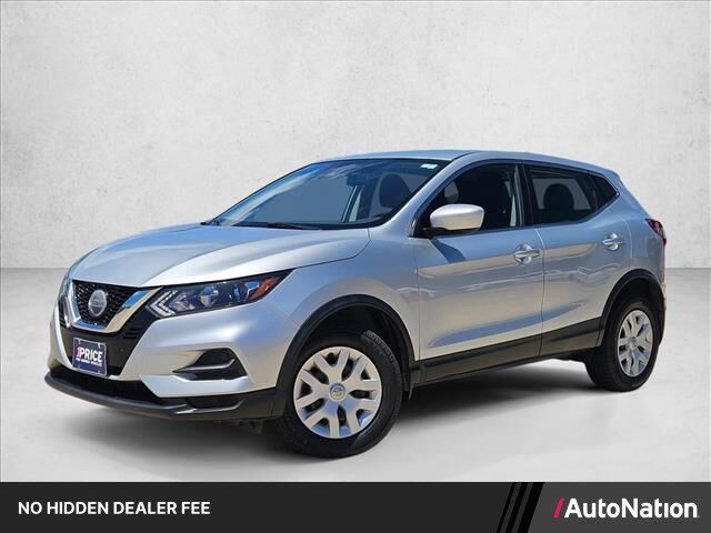 2020 Nissan Rogue Sport S — photo 1 of 13