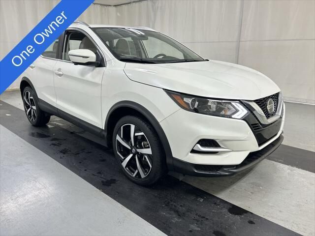2022 Nissan Rogue Sport SL