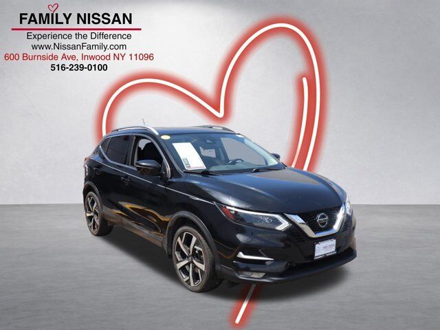 2022 Nissan Rogue Sport SL