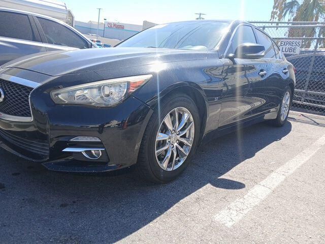 2015 INFINITI Q50 Premium
