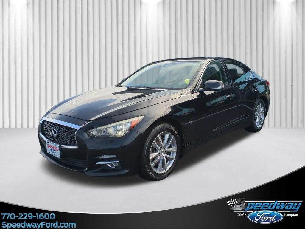 2015 INFINITI Q50 Premium — photo 1 of 13
