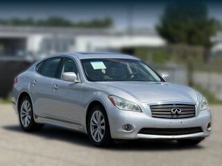 2011 INFINITI M37 M37 Sedan 4D