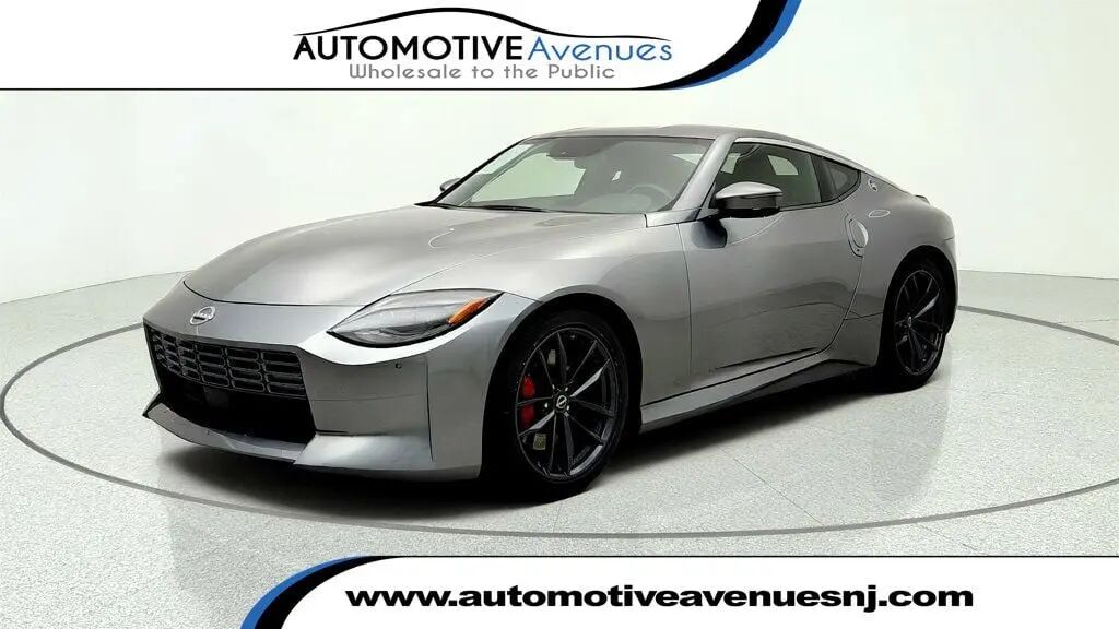 2025 Nissan Z Performance — photo 1 of 13
