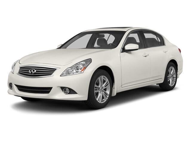 2013 INFINITI G37 Sedan Journey — photo 1 of 1