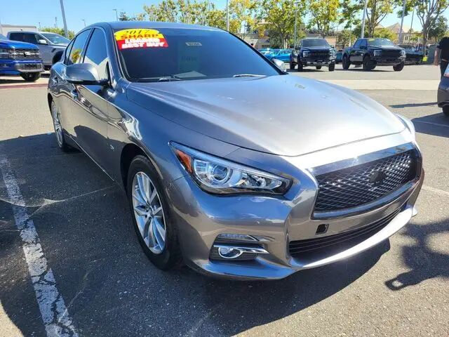 2017 INFINITI Q50 2.0T