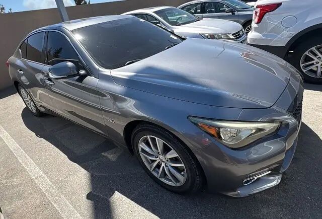 2017 INFINITI Q50 2.0T
