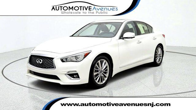 2023 INFINITI Q50 LUXE — photo 1 of 1