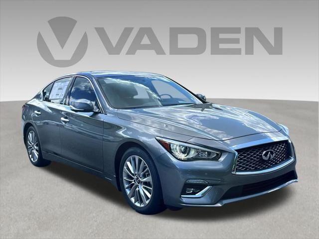 2024 INFINITI Q50 Luxe — photo 1 of 13
