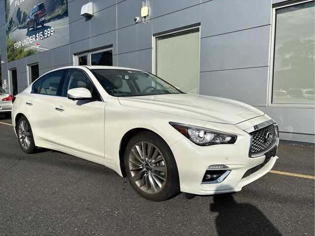 2023 INFINITI Q50 Luxe