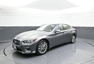 2023 INFINITI Q50 LUXE