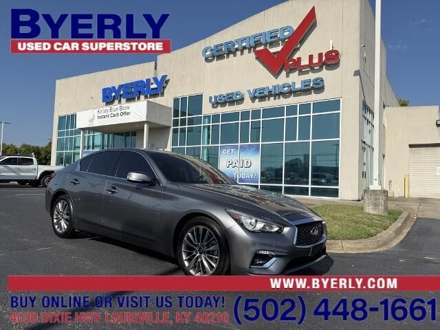 2023 INFINITI Q50 Luxe — photo 1 of 13
