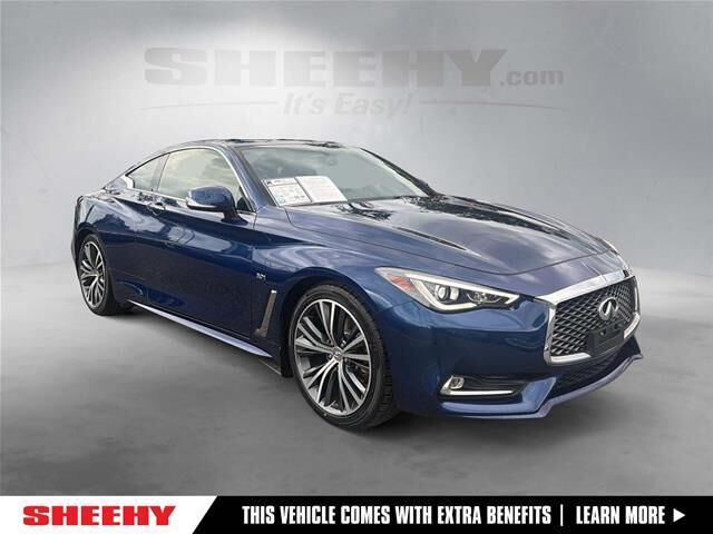 2018 INFINITI Q60 3.0T Luxe — photo 1 of 13