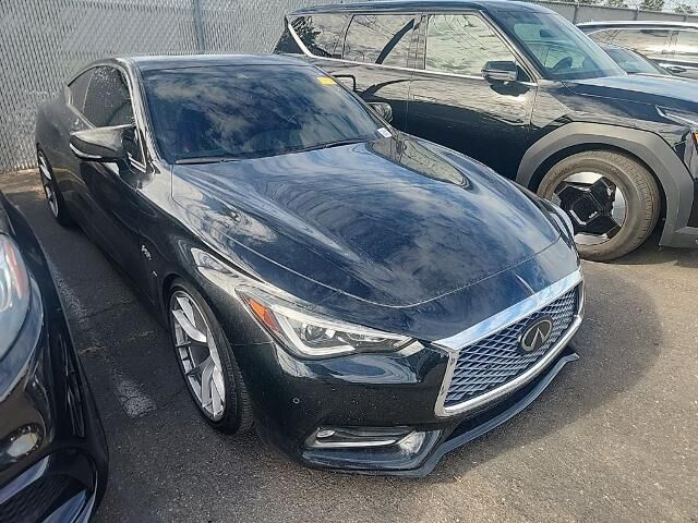 2020 INFINITI Q60 Red Sport 400