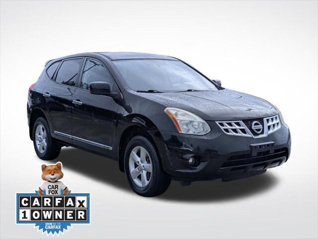 2013 Nissan Rogue S — photo 1 of 13