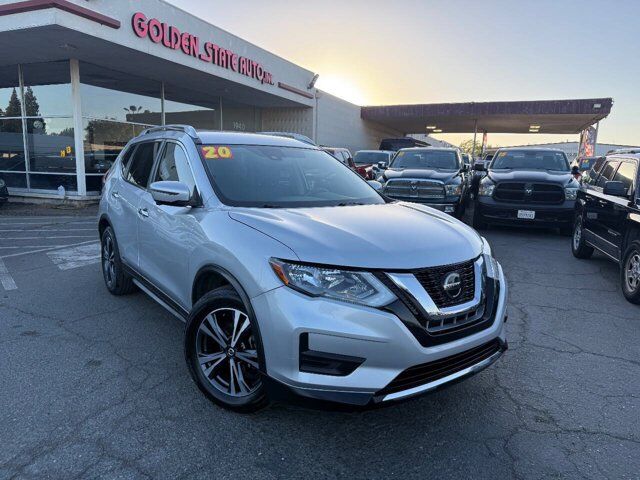 2020 Nissan Rogue SV — photo 1 of 9