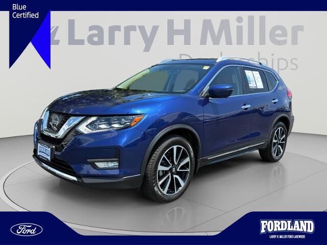2017 Nissan Rogue S — photo 1 of 12