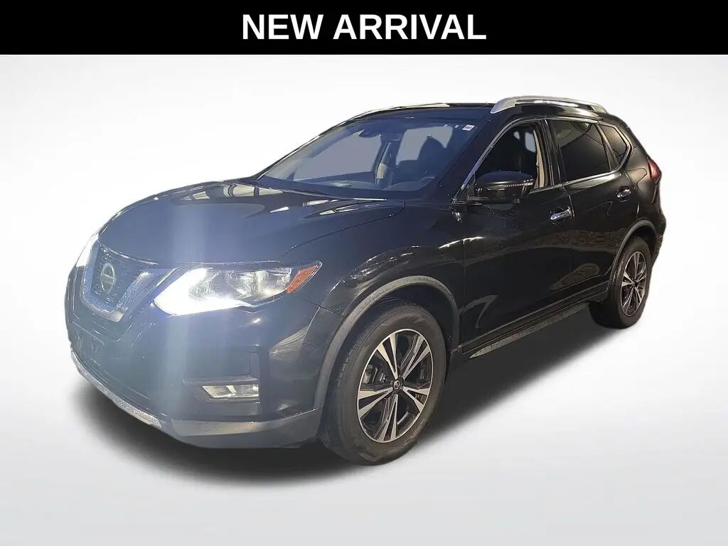 2019 Nissan Rogue S — photo 1 of 7