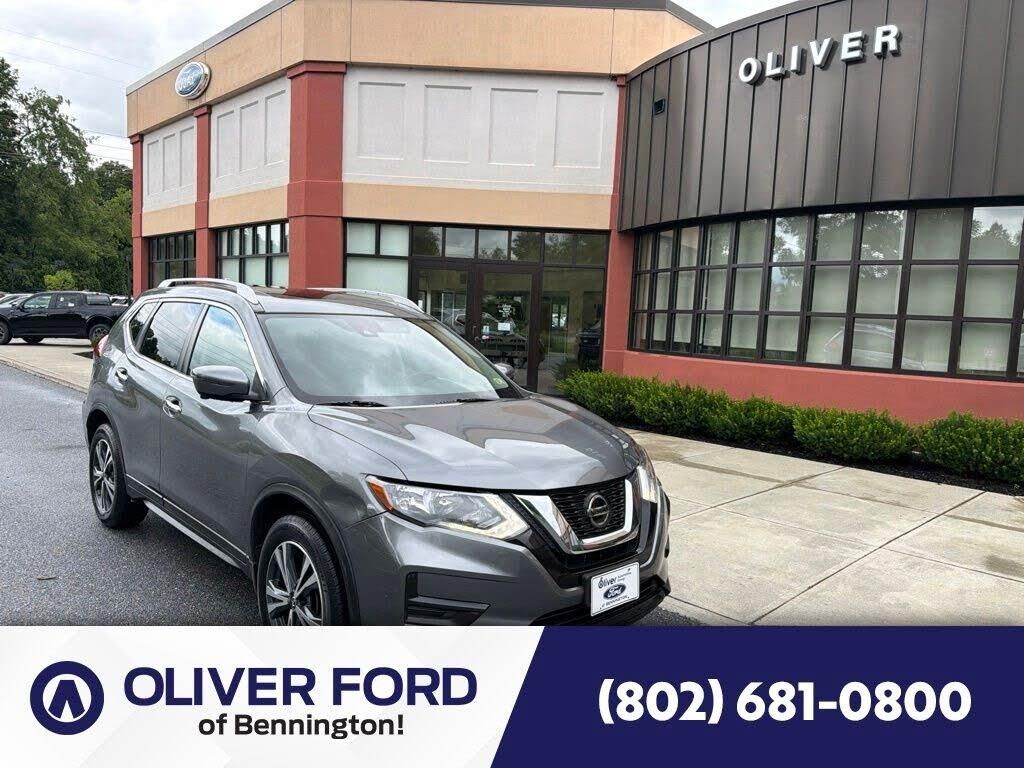 2019 Nissan Rogue S — photo 1 of 1