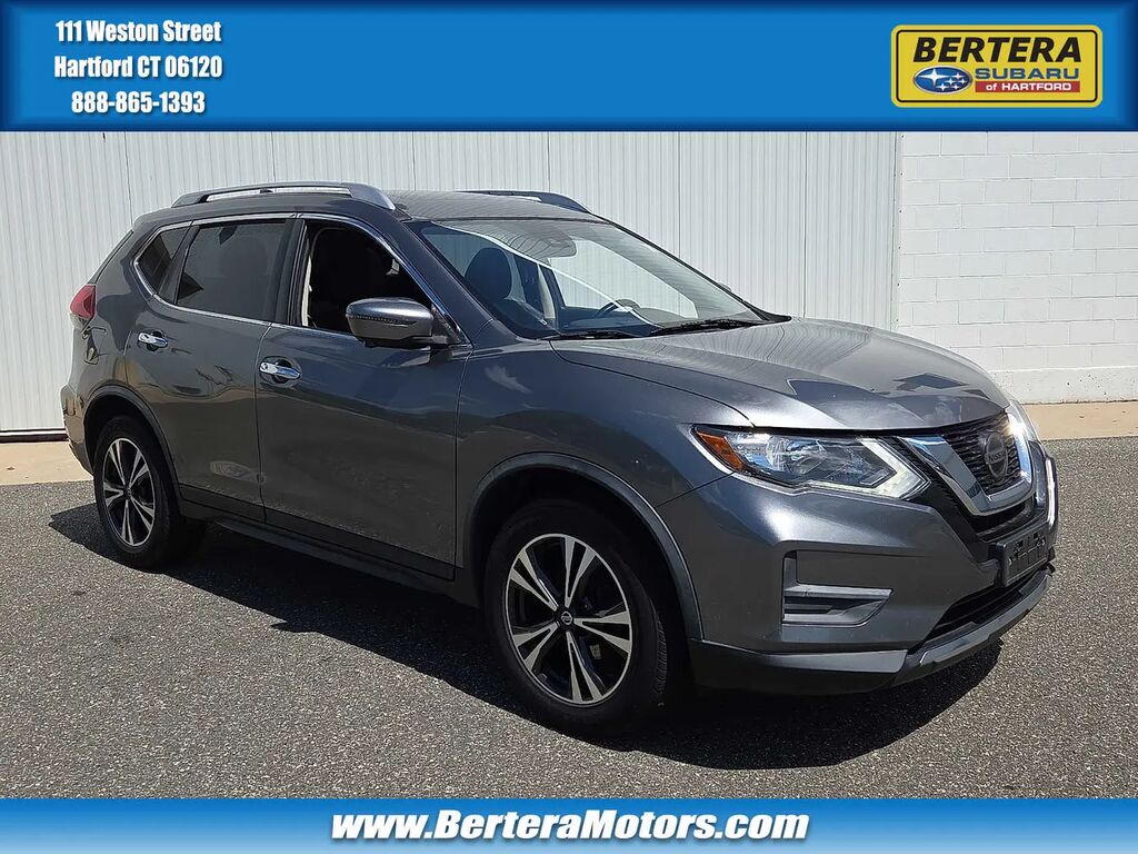 2019 Nissan Rogue S — photo 1 of 13