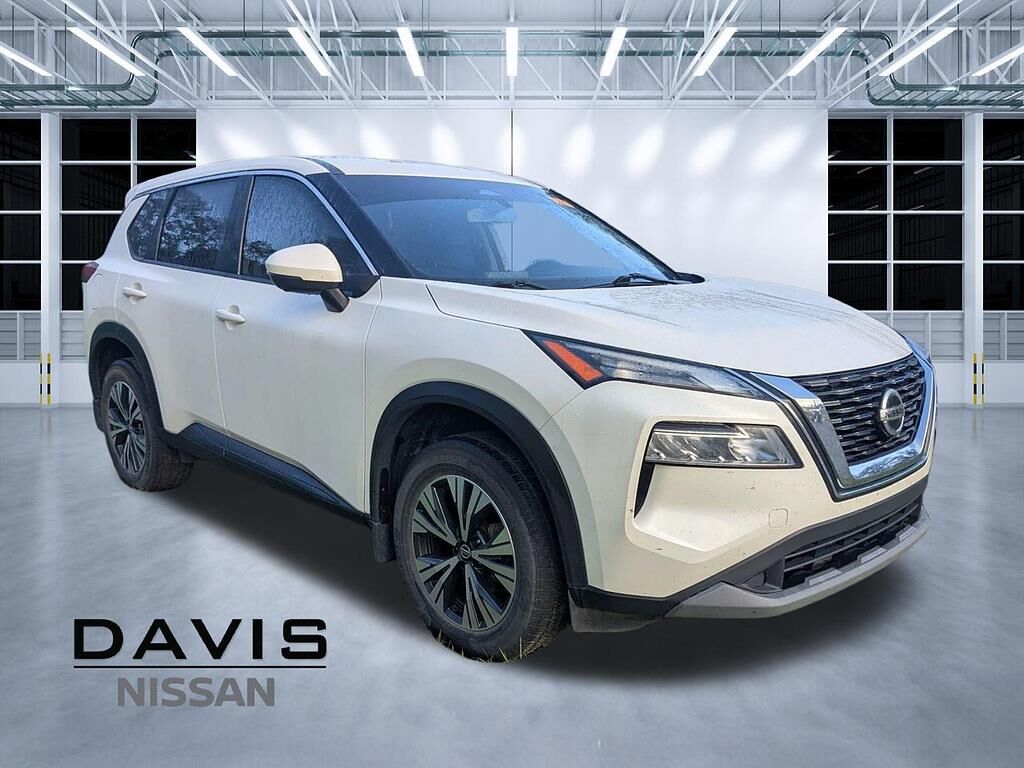 2021 Nissan Rogue SV — photo 1 of 1