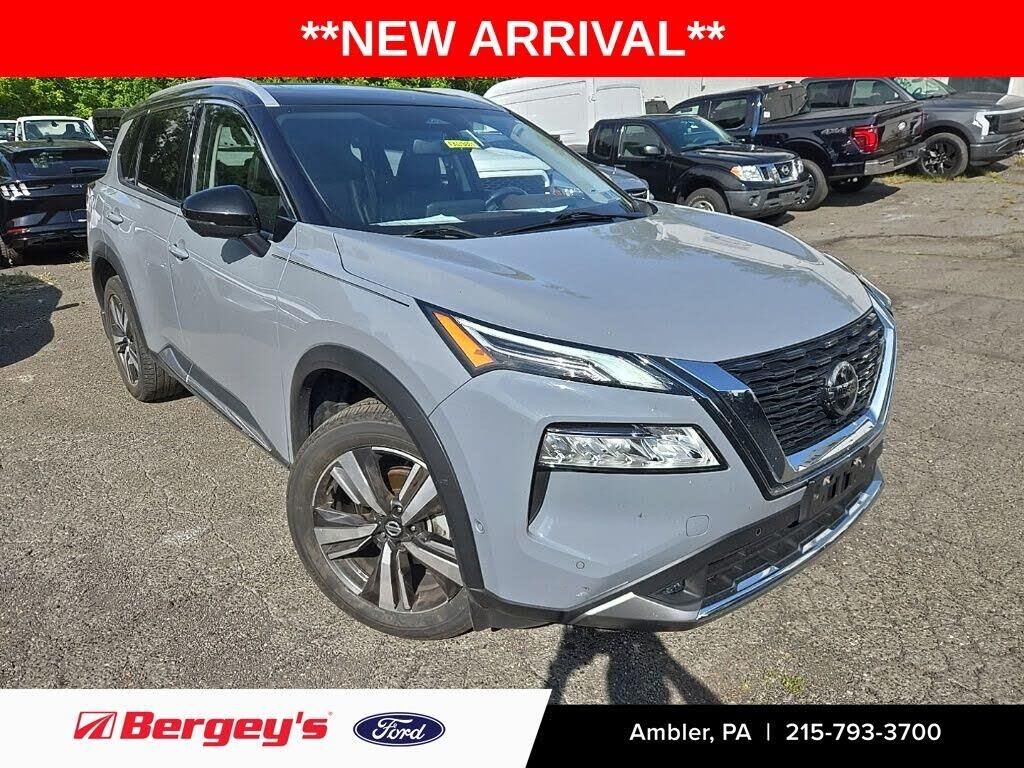 2021 Nissan Rogue Platinum — photo 1 of 1