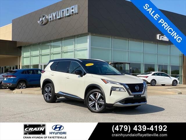 2021 Nissan Rogue Platinum — photo 1 of 13