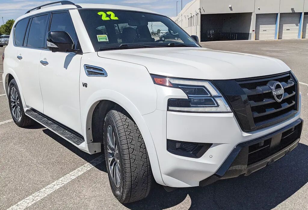 2022 Nissan Armada SL — photo 1 of 13
